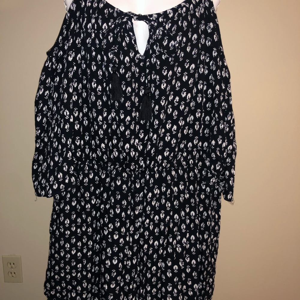 Romper - Picture 4 of 4